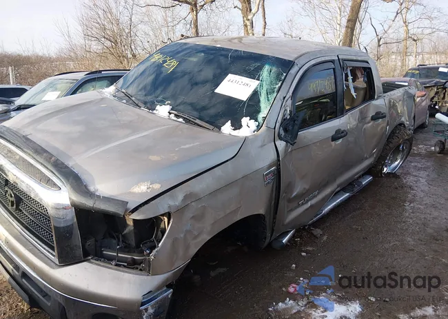 5TFEV54168X034986: 44312481