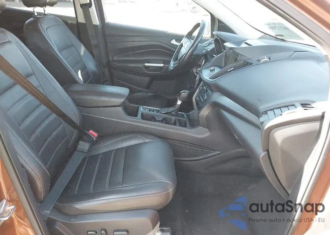 1FMCU0GD9HUB40736: 44312500