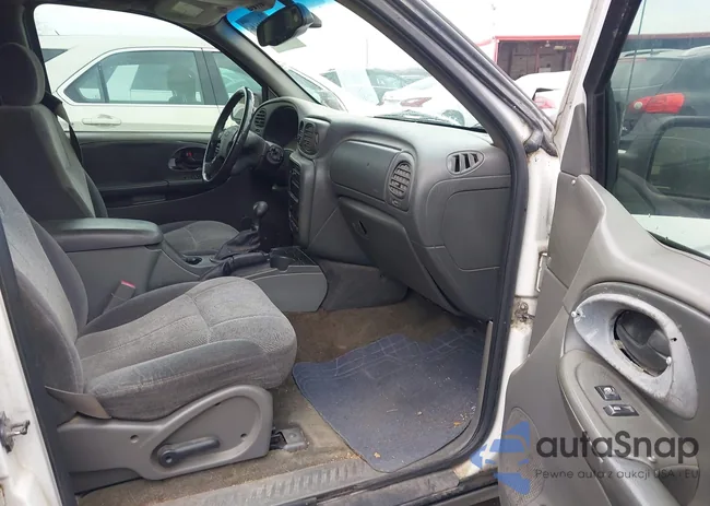 1GNDS13S542208178: 44311646