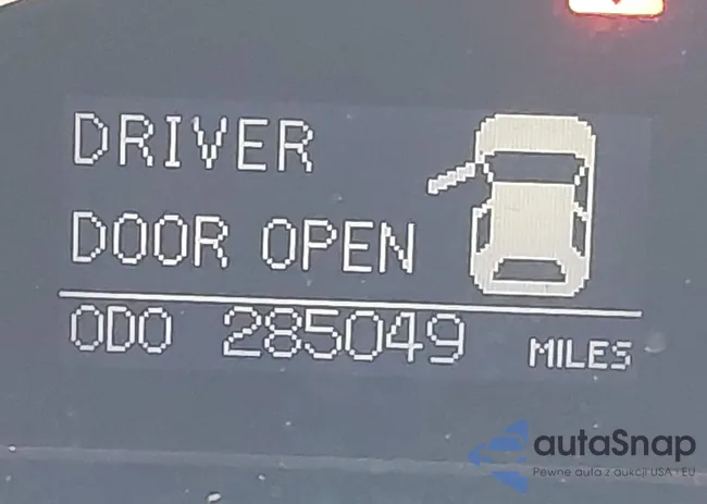 JTJHW31UX82860490: 44311743