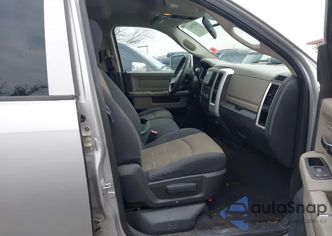 1D7RB1GPXAS111161: 44311832