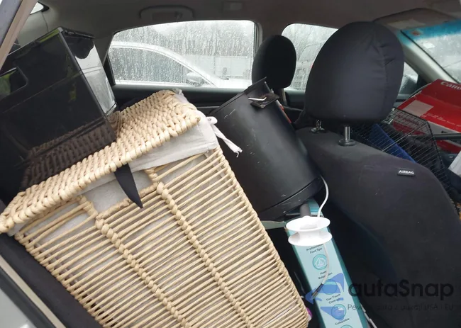 1N4AL3AP1DC188935: 44311924