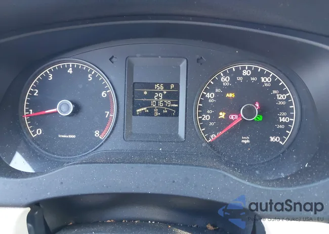 3VWDZ7AJXBM325727: 44311932