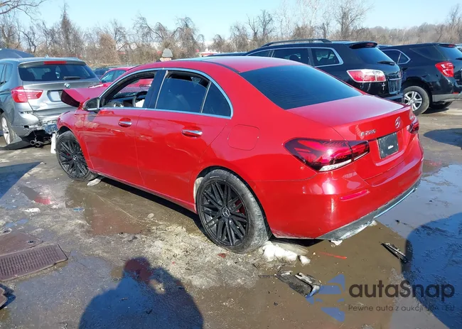 W1K3G4FB0NJ337025: 44313061