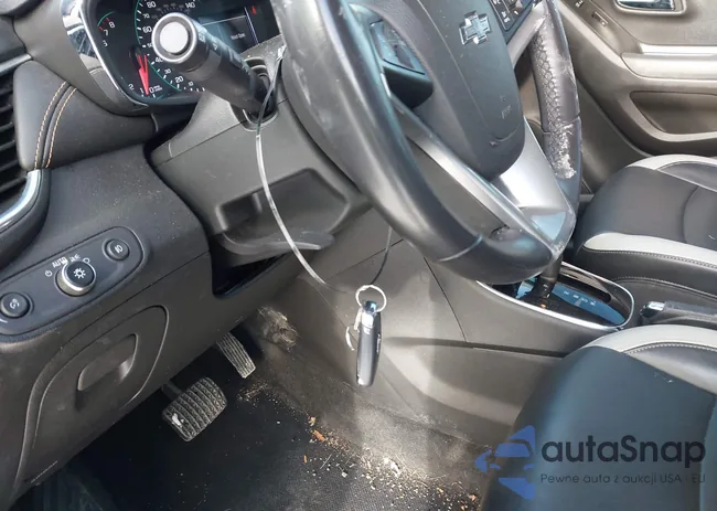 KL7CJRSB0JB667070: 44313090