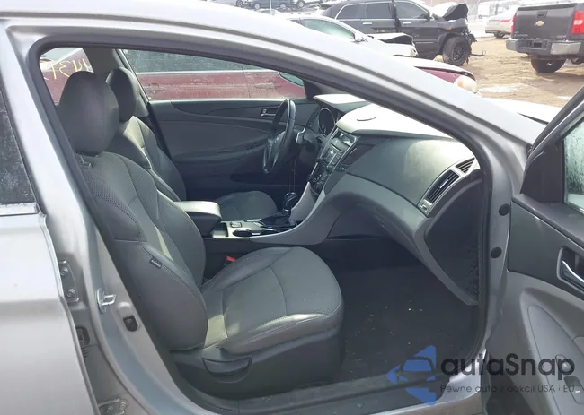 5NPEC4ACXDH784614: 44313185