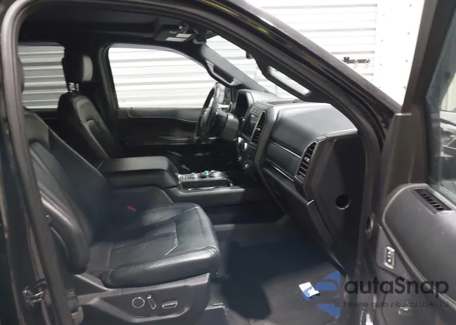 1FMJK2AT1KEA34484: 44313195