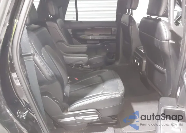 1FMJK2AT1KEA34484: 44313195