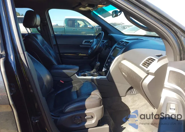 1FMHK7D89BGA60564: 44313214