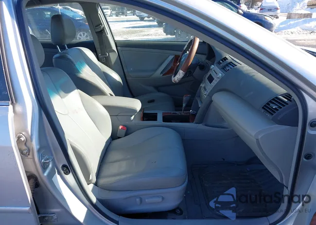 4T4BF3EK2BR162552: 44313225