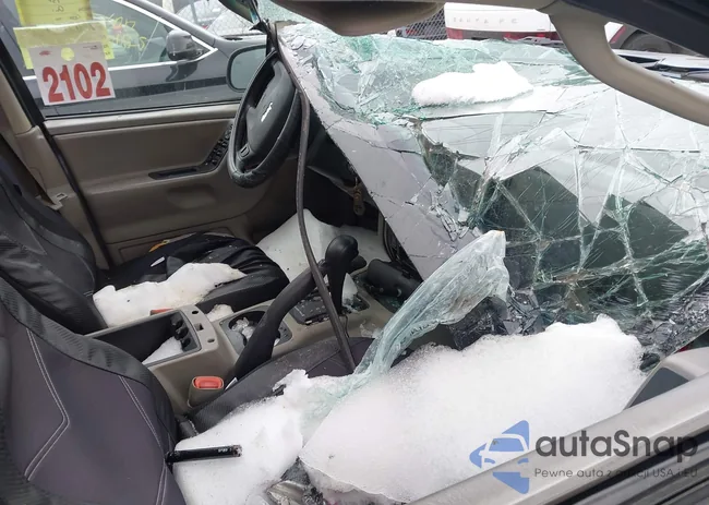 1J4GW48S84C159731: 44313233