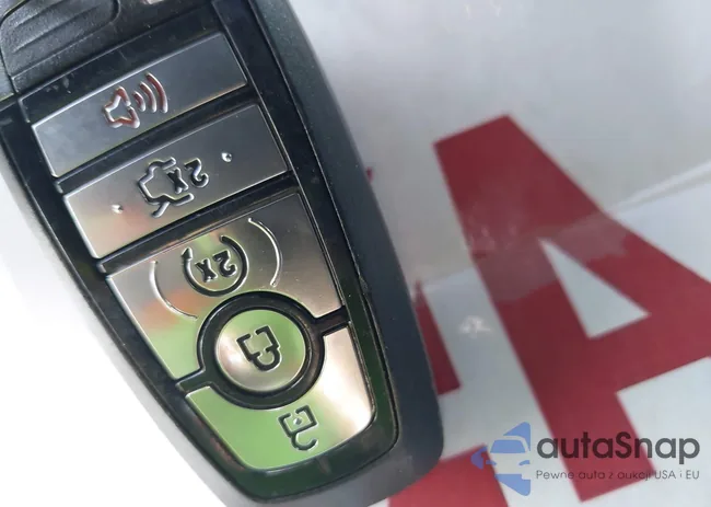 1FMJU1KT6JEA24695: 44313247