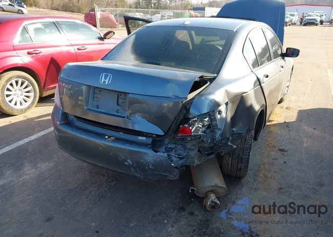 JHMCP26858C061256: 44313362