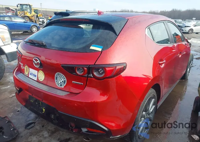 JM1BPBMM7K1138788: 44313380