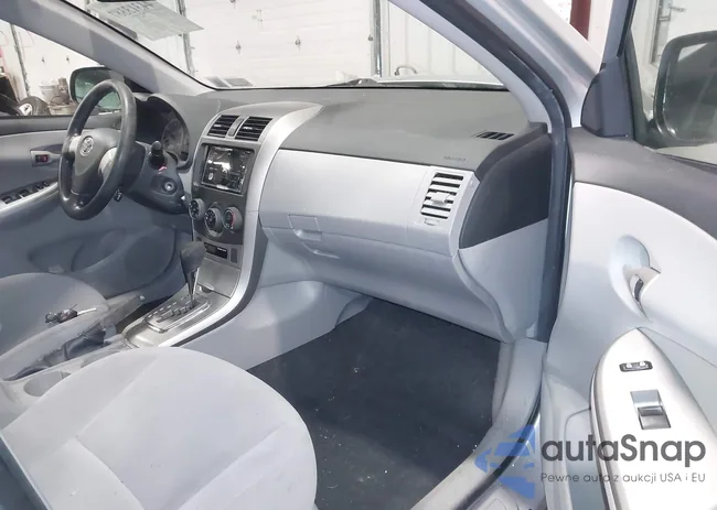 JTDBU4EE7B9137962: 44313387