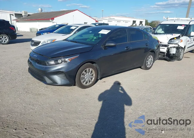 3KPF24AD2PE633128: 44313392