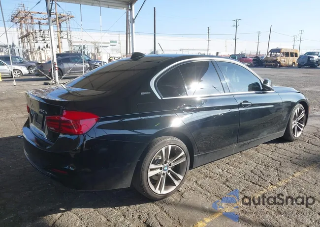 WBA8E1C50JA756776: 44313536