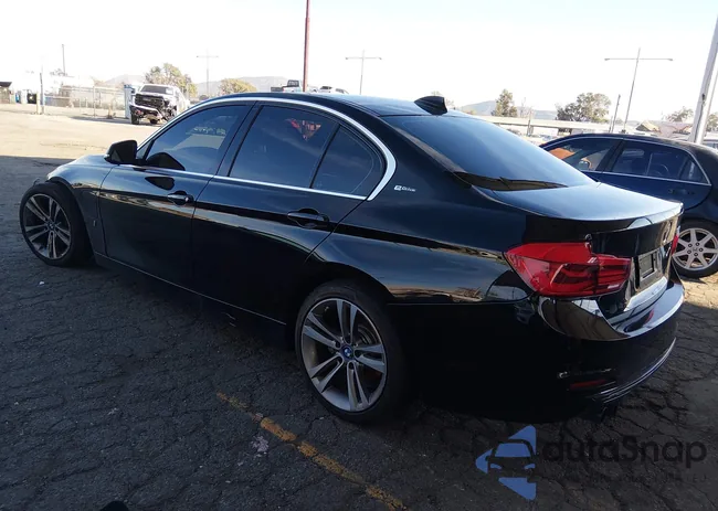 WBA8E1C50JA756776: 44313536