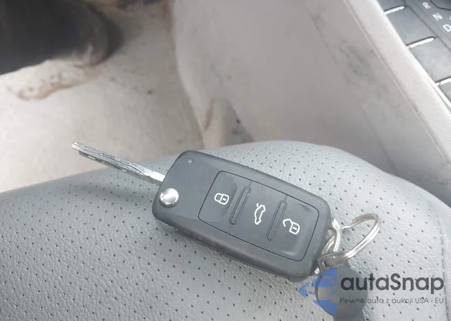 1VWAS7A37EC052227: 44313537