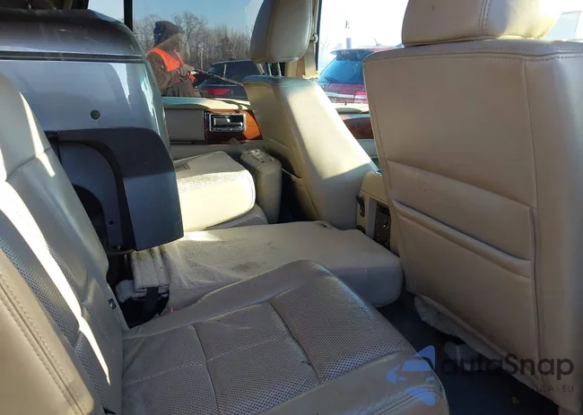 5LMJJ3J57CEL03712: 44313550