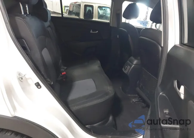 KNDPBCAC2G7799512: 44312649