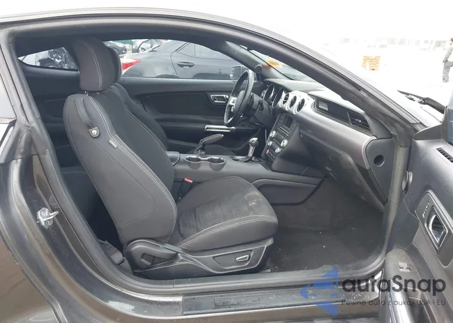 1FA6P8TH5G5227984: 44312683