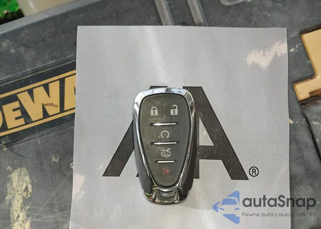 1G1ZD5ST3KF182480: 44312697