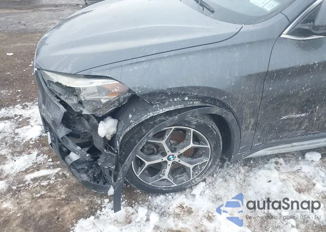 WBXHT3C32GP889888: 44312713