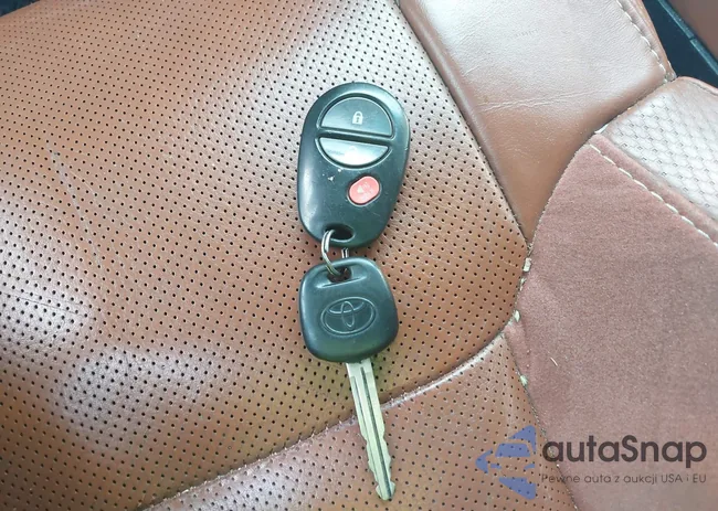 5TFAW5F12HX591449: 44312728