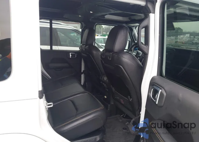 1C4RJXP64RW317622: 44312754