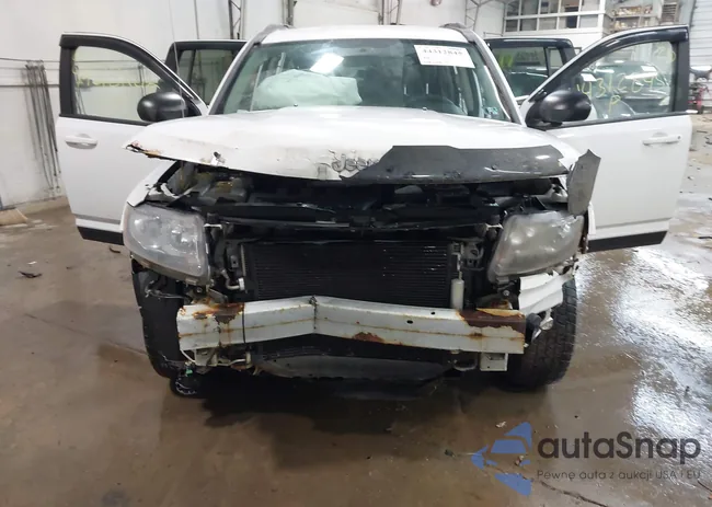 1C4NJDBB4FD282797: 44312845