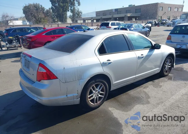 3FAHP0GA7CR416358: 44312894