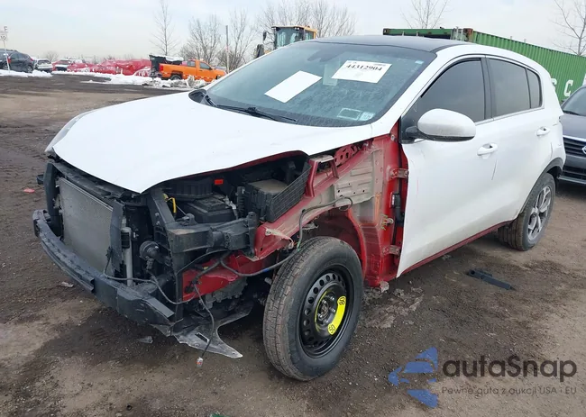 KNDPMCAC9L7732944: 44312904