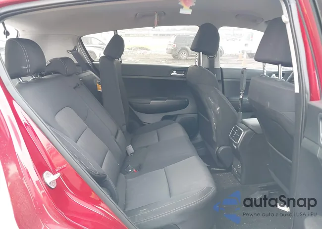 KNDPMCAC9L7732944: 44312904