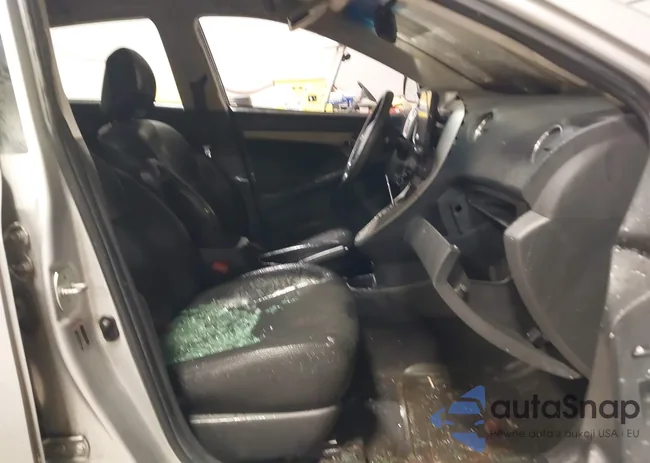 2T1KU40EX9C016869: 44312943