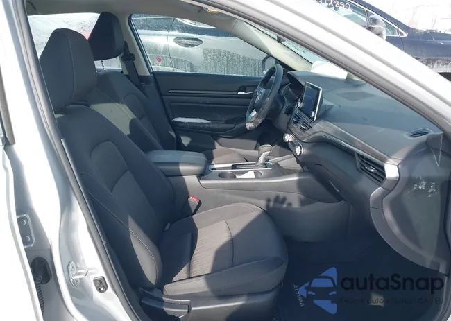 1N4BL4DV2SN366180: 44314097