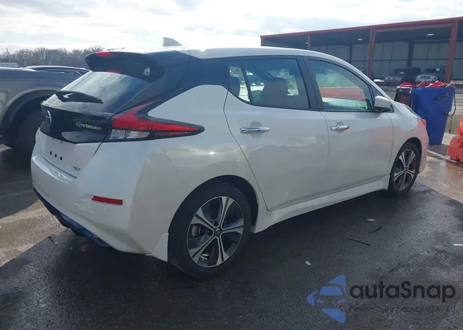 1N4AZ1CP7LC308929: 44314107