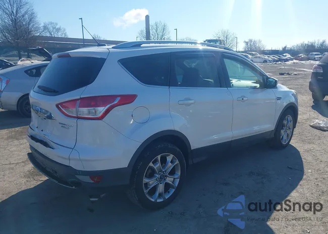 1FMCU9J92FUA55548: 44314135