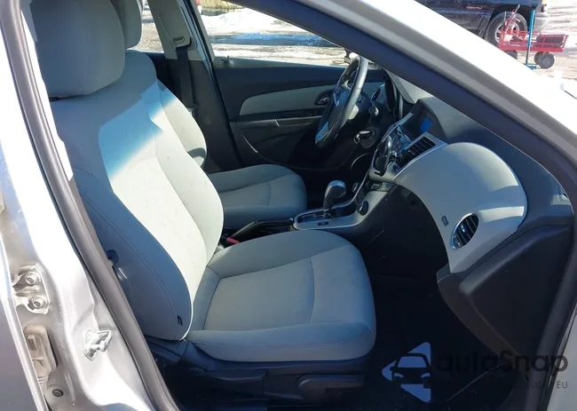 1G1PF5S91B7117725: 44314261