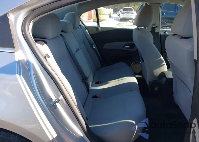 1G1PF5S91B7117725: 44314261