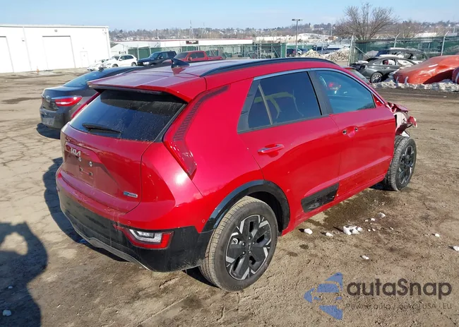 KNDCT3L16S5141168: 44314378