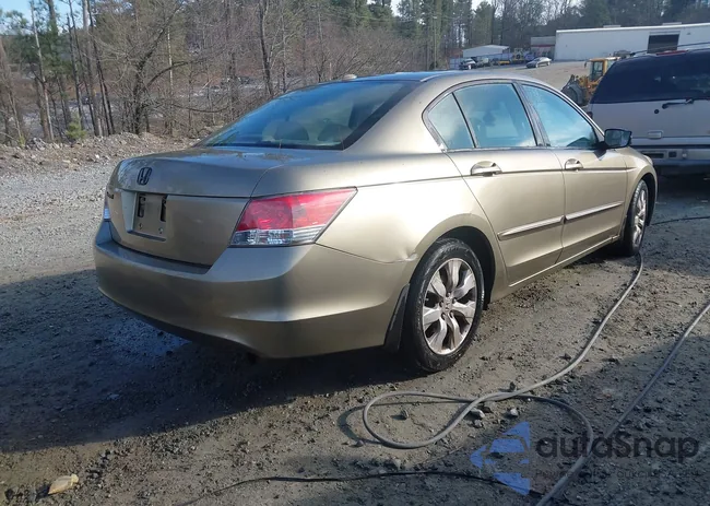 1HGCP26819A050402: 44314421