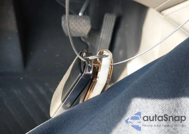 JM3KFBCL7R0442237: 44314449