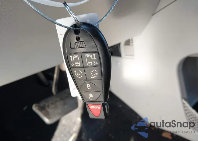 2C4RC1CGXER303880: 44314450