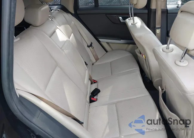 WDCGG8JB1FG341619: 44314531