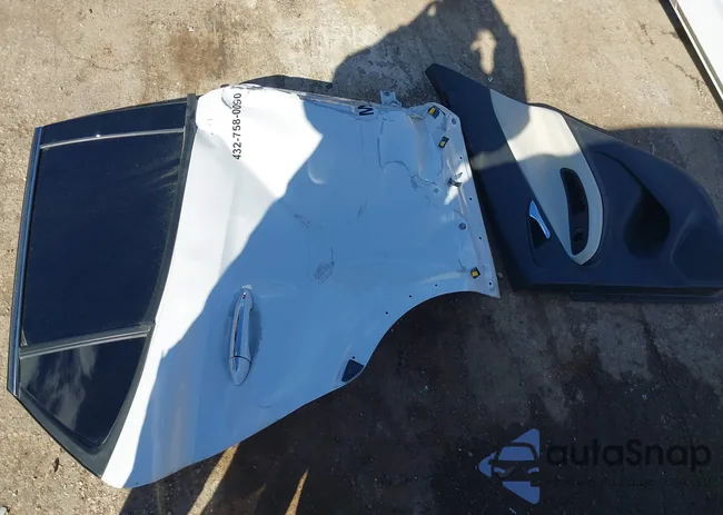 KL4AMGSL3RB013412: 44313601