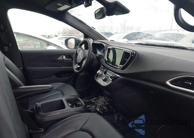 2C4RC1BG7SR551419: 44313623