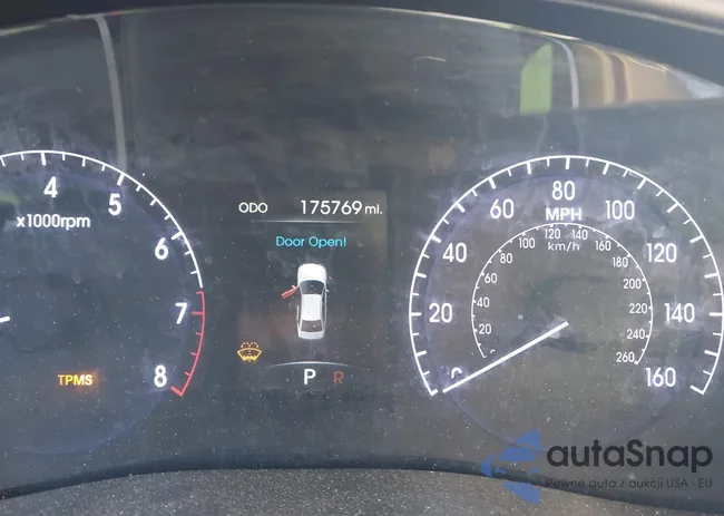 KMHGC4DF9CU207474: 44313648