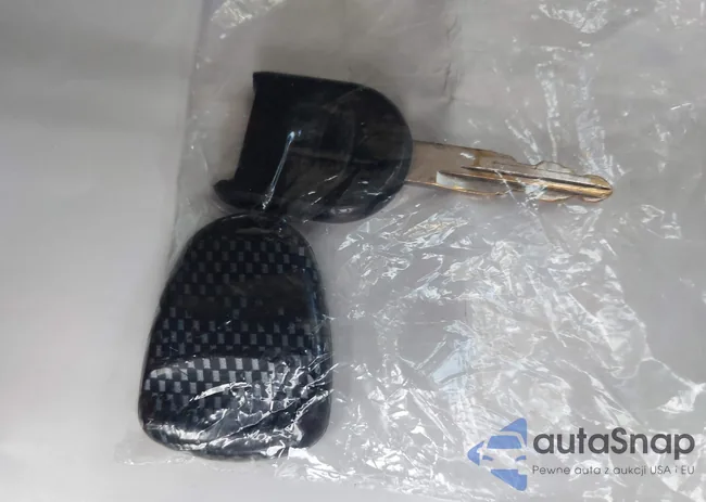 1FAFP34N86W178571: 44313656