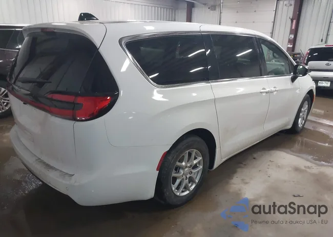 2C4RC1BG0TR196840: 44313702